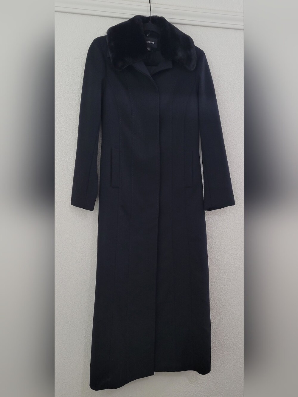 Express Women's Size 1-2 Long Wool Coat With Detachable Faux Fur Collar